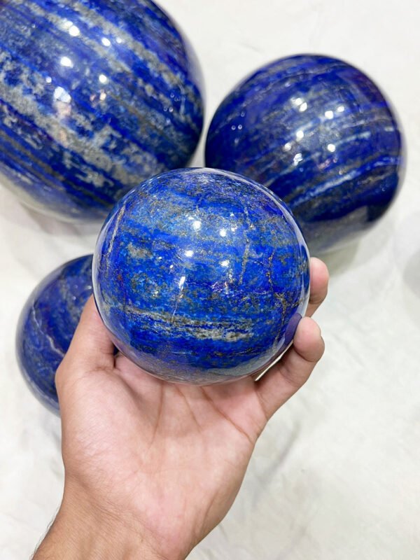 AAA Grade Lapis Lazuli Balls Different sizes