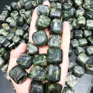 Top Quality Nephrite Tumbled